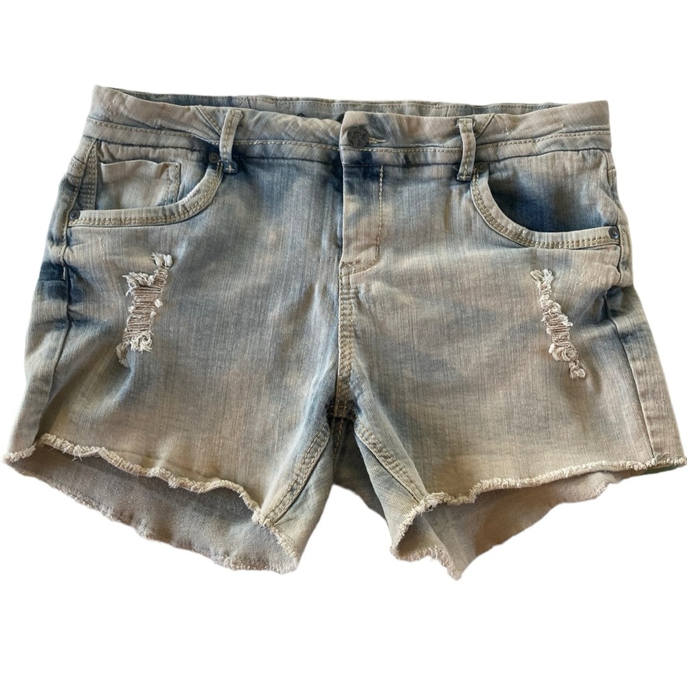 VANILLA STAR Cut Off Distressed Jean Jorts Shorts Raw Hem Light Wash